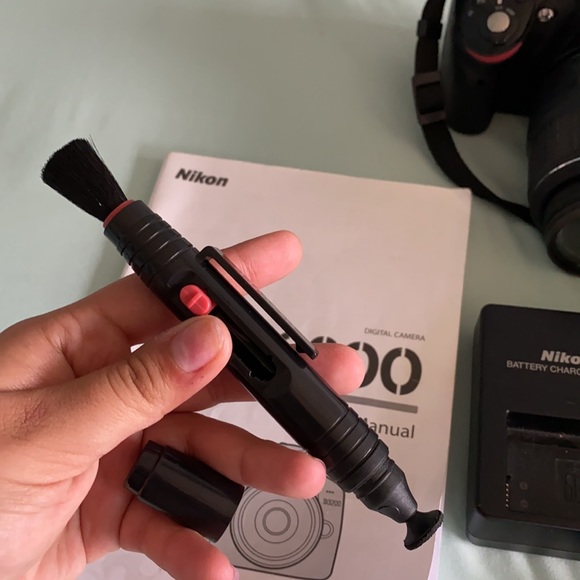 Nikon D3200 camera pack - Picture 3 of 12